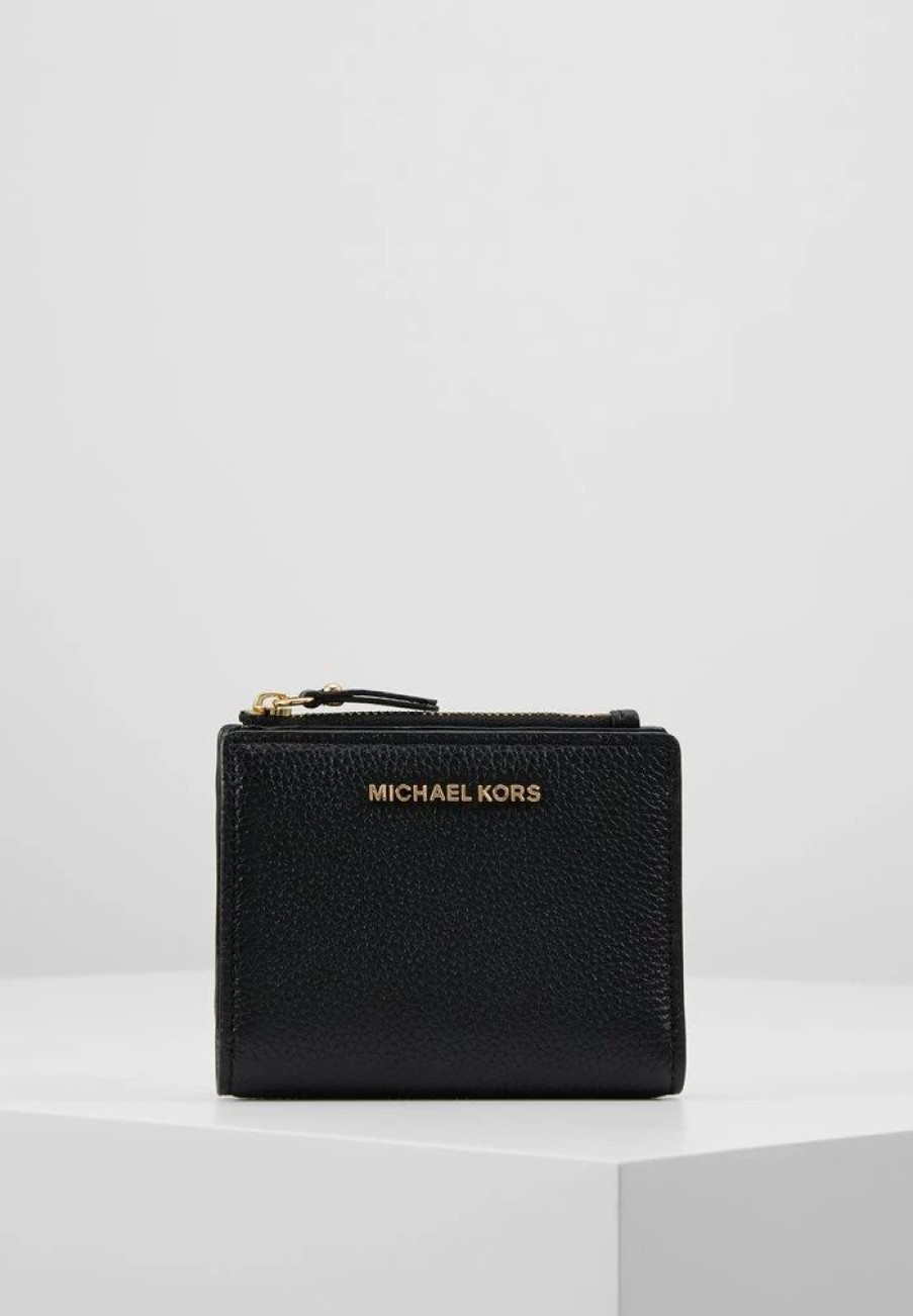 New Michael Michael Kors Jet Set Snap Billfold Small Wallet Black