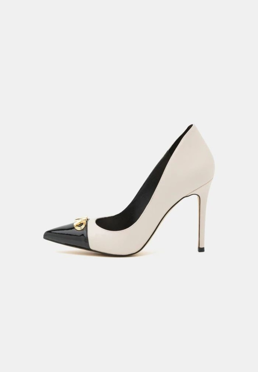 New Michael Michael Kors Parker Classic Heels Light Cream