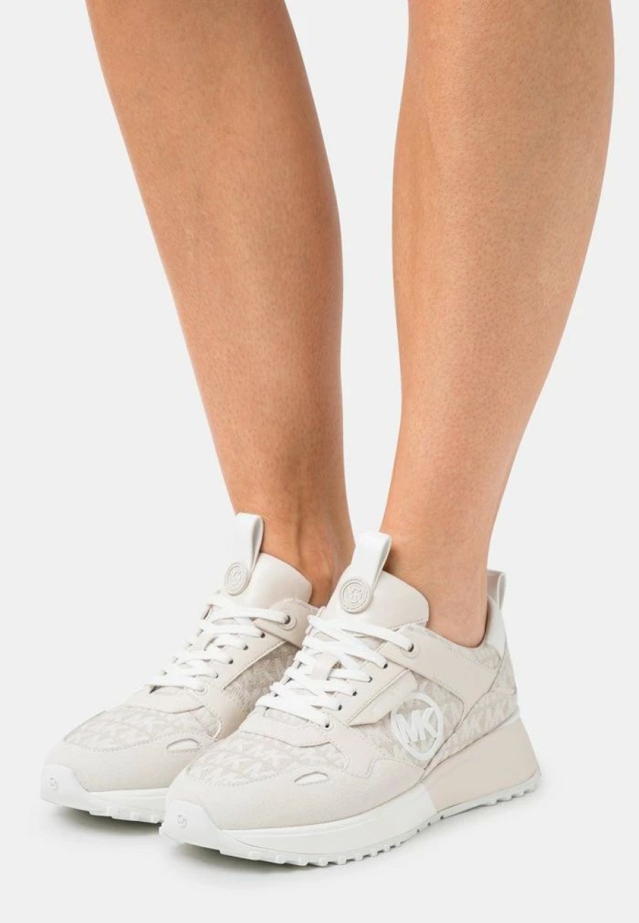 Best Michael Michael Kors Theo Trainer Trainers Light Cream