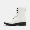 Wholesale Michael Michael Kors Haskell Syre Lace-Up Ankle Boots White