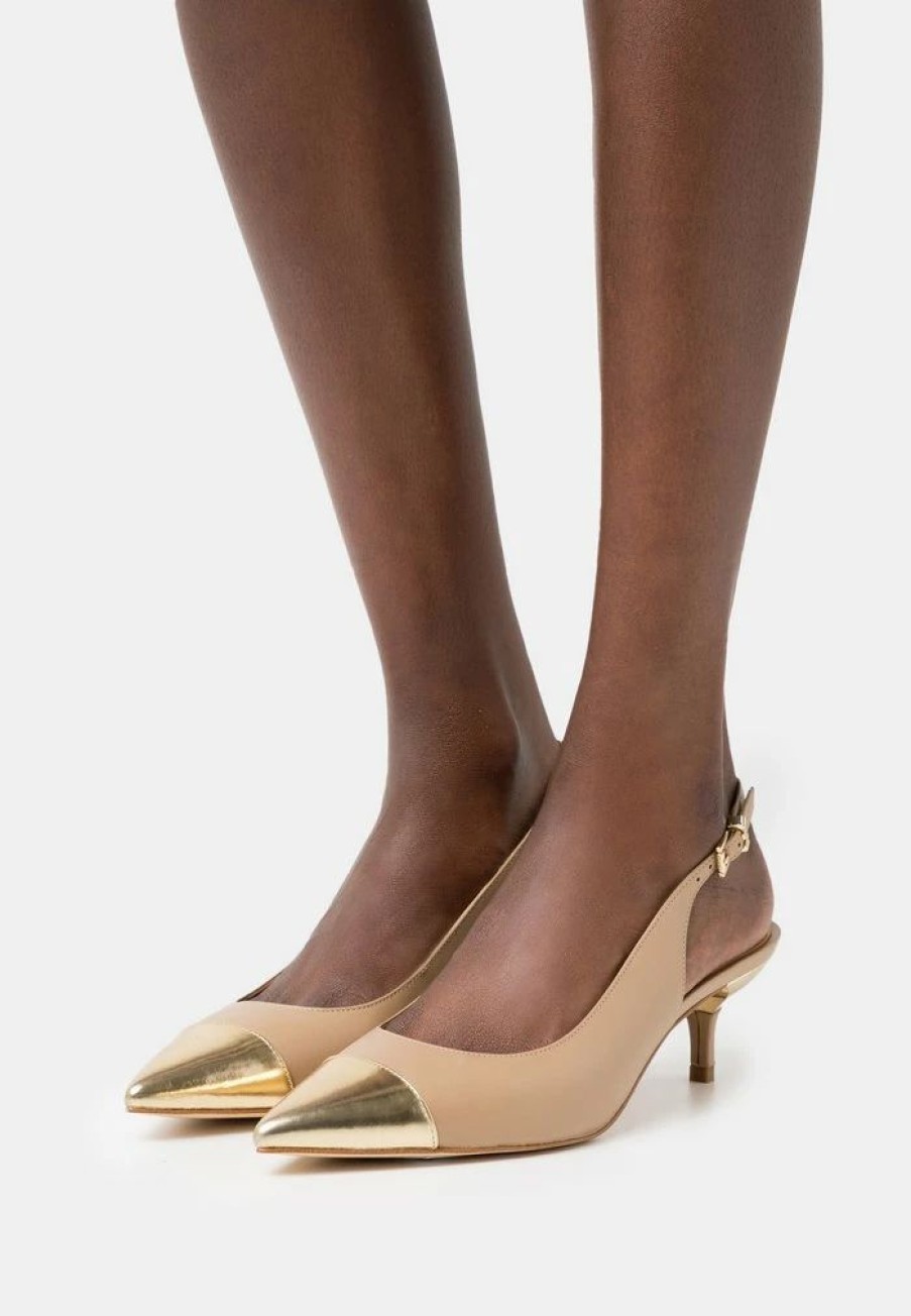 Clearance Michael Michael Kors Kadence Toe Cap Kitten Classic Heels Camel