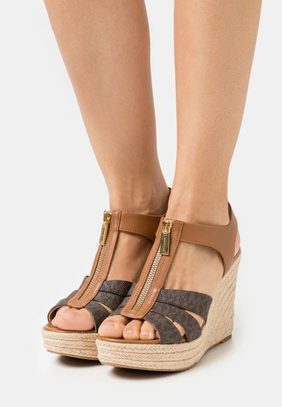 Online Michael Michael Kors Berkley Wedge Platform Sandals Brown/Acorn