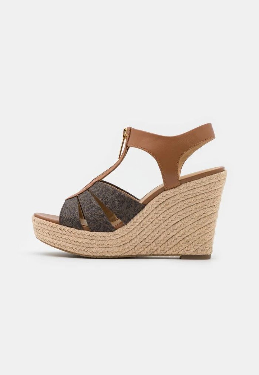 Online Michael Michael Kors Berkley Wedge Platform Sandals Brown/Acorn