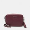 Wholesale Michael Michael Kors Jet Set Camera Bag Across Body Bag Merlot