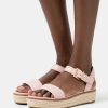 New Michael Michael Kors Richie Platform Sandals Smokey Rose