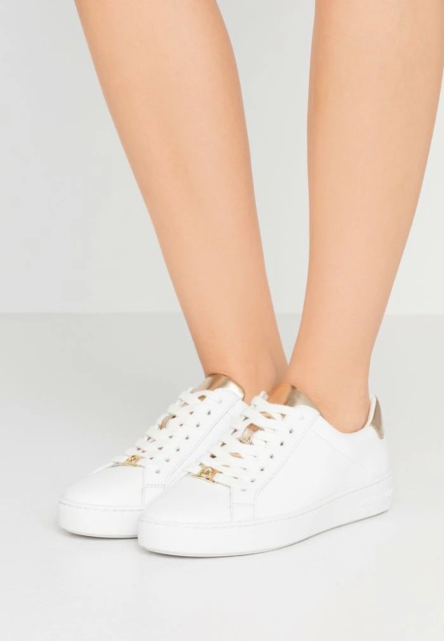 Wholesale Michael Michael Kors Irving Lace Up Trainers White