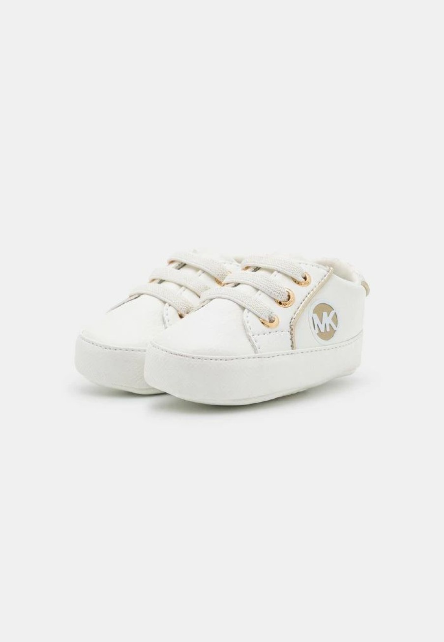 Online Michael Michael Kors Baby Poppy First Shoes White