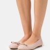 New Michael Michael Kors Aileen Ballet Ballet Pumps Light Pink